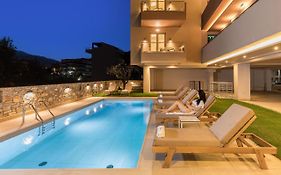 Makris Luxury Rooms